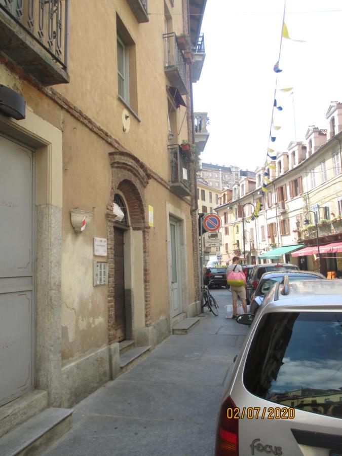 Apartamento Romantico Bilocale Nel Cuore Del Balon Turín